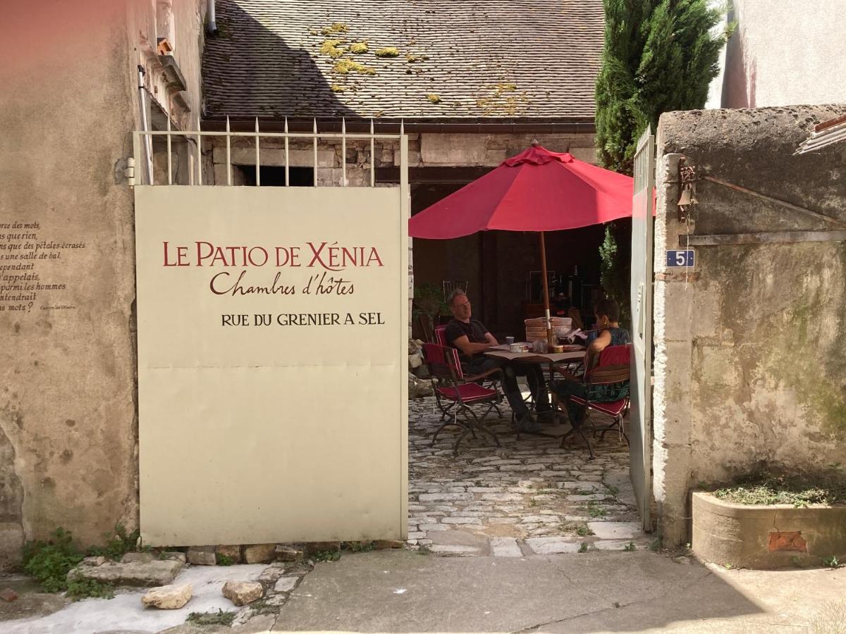 Le Patio De Xenia Bed & Breakfast La Charité-sur-Loire Eksteriør bilde